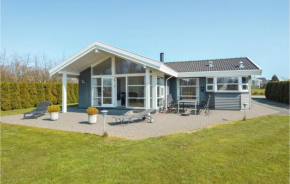 Awesome Home In Haderslev With Kitchen